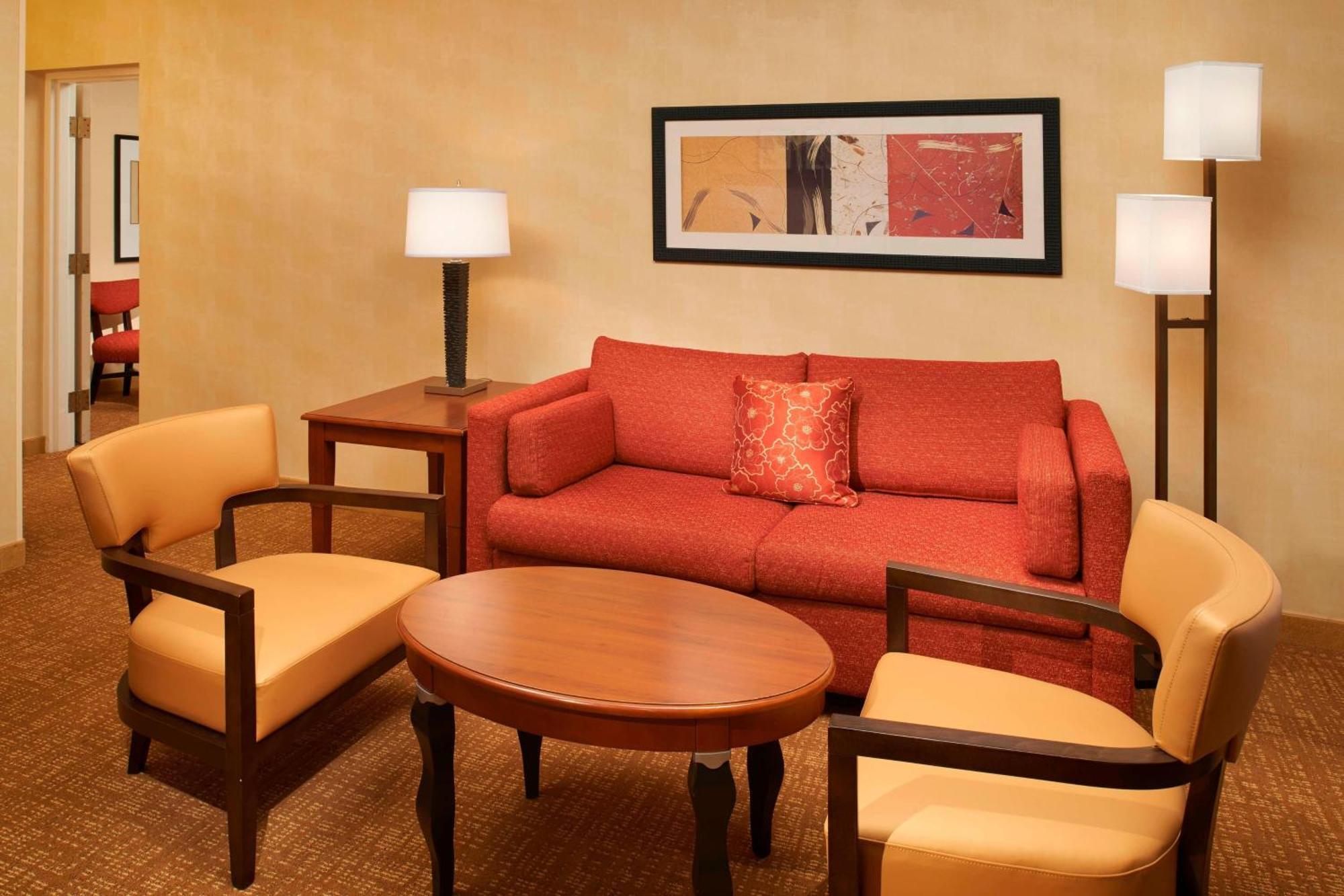 คอร์ตยาร์ด บาย แมริออท โคลัมบัส วอร์ทิงตัน Hotel เวิร์ทธิงตัน ภายนอก รูปภาพ