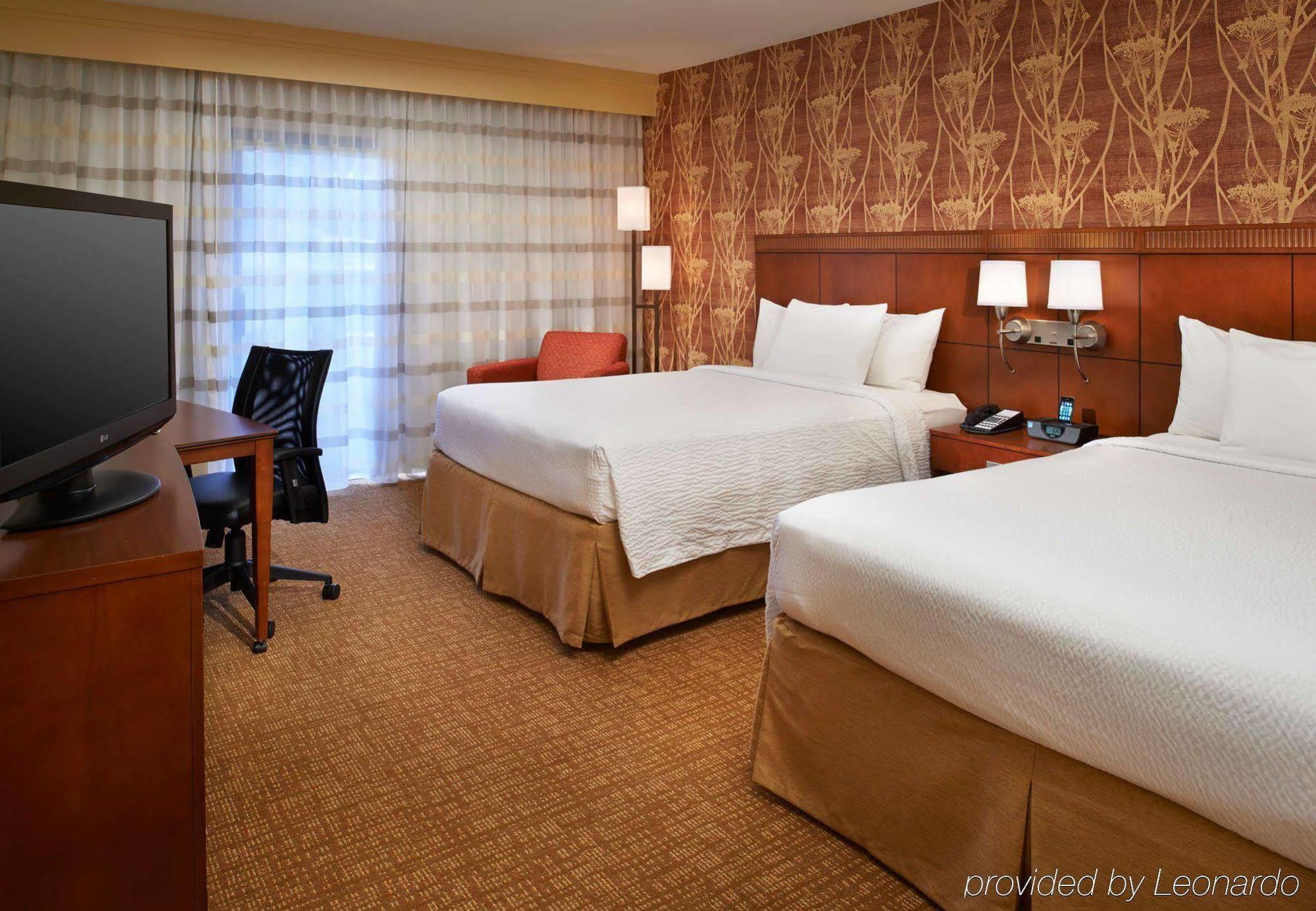 คอร์ตยาร์ด บาย แมริออท โคลัมบัส วอร์ทิงตัน Hotel เวิร์ทธิงตัน ภายนอก รูปภาพ
