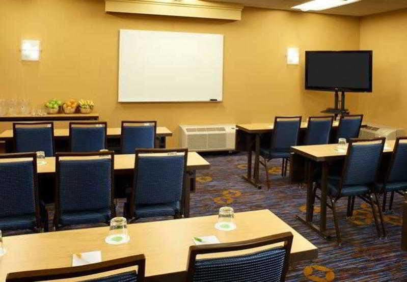 คอร์ตยาร์ด บาย แมริออท โคลัมบัส วอร์ทิงตัน Hotel เวิร์ทธิงตัน ภายนอก รูปภาพ
